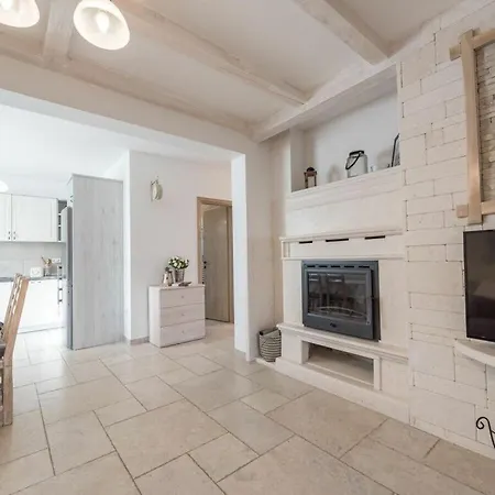 Villa Kirstin - Pool, Jacuzzi, Sauna Privlaka (Zadar)